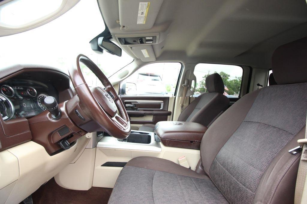 RAM 3500 SLT Crew Cab LWB 4WD DRW 2017
