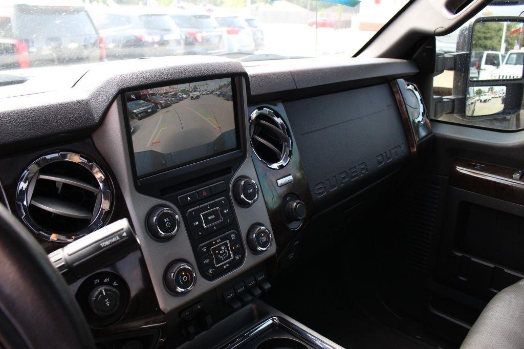 Ford F-250 SD King Ranch Crew Cab 4WD 2016