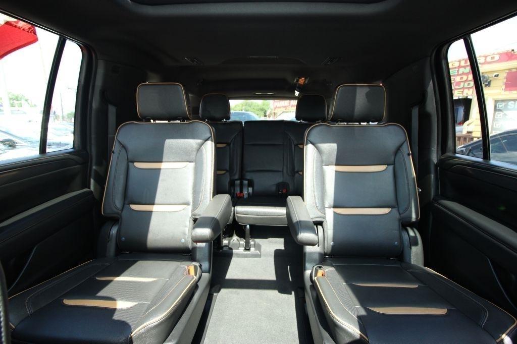 GMC Yukon XL Denali 4WD 2022