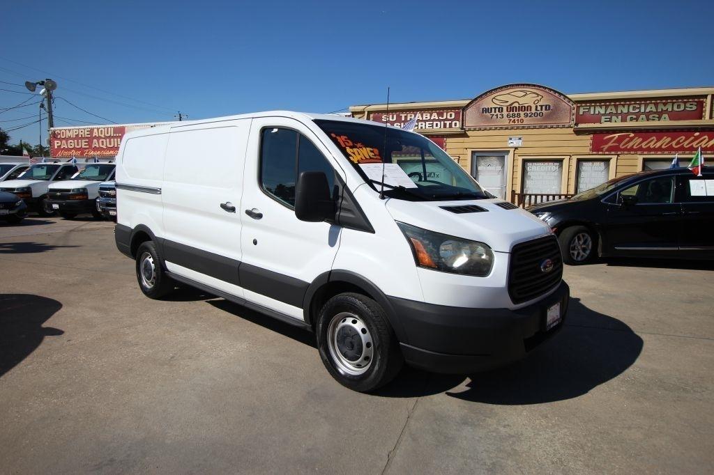 Ford Transit 150 Van Low Roof w/Sliding Pass. 130-in. WB 2015