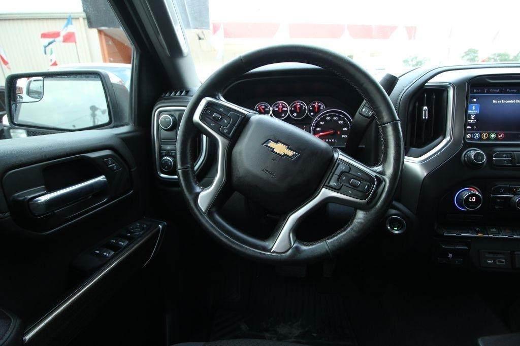 Chevrolet Silverado 1500 Limited LT Crew Cab 2WD 2022