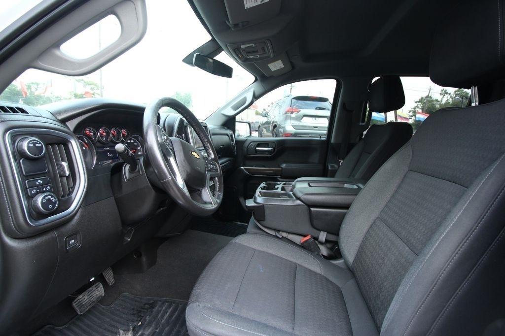 Chevrolet Silverado 1500 Limited LT Crew Cab 2WD 2022