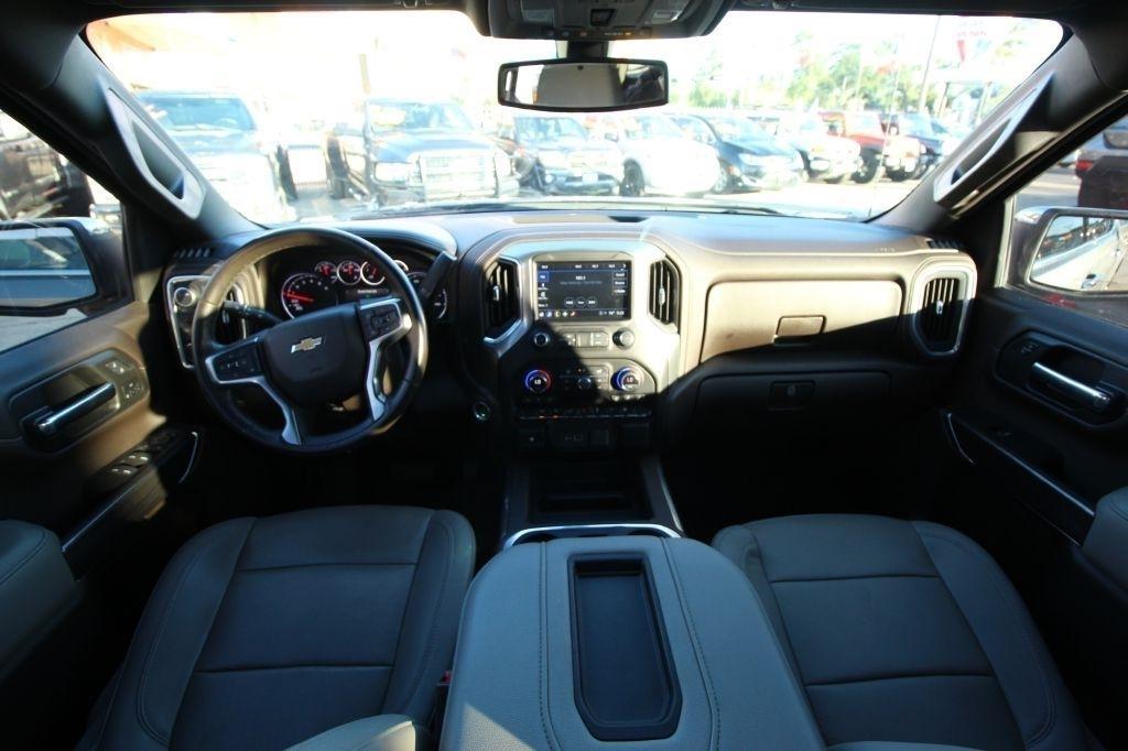 Chevrolet Silverado 1500 LTZ Crew Cab 4WD 2021