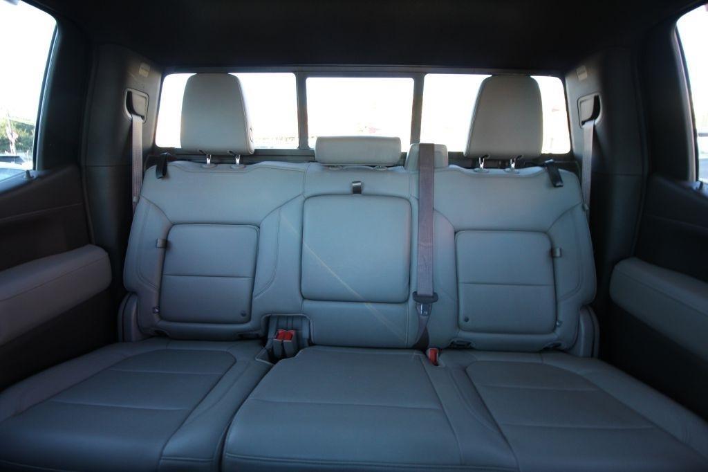 Chevrolet Silverado 1500 LTZ Crew Cab 4WD 2021