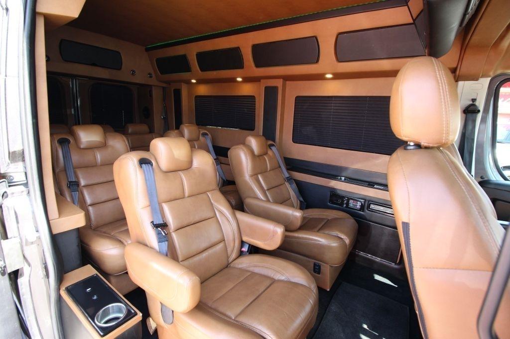 RAM Promaster 2500 High Roof Window Van 2021