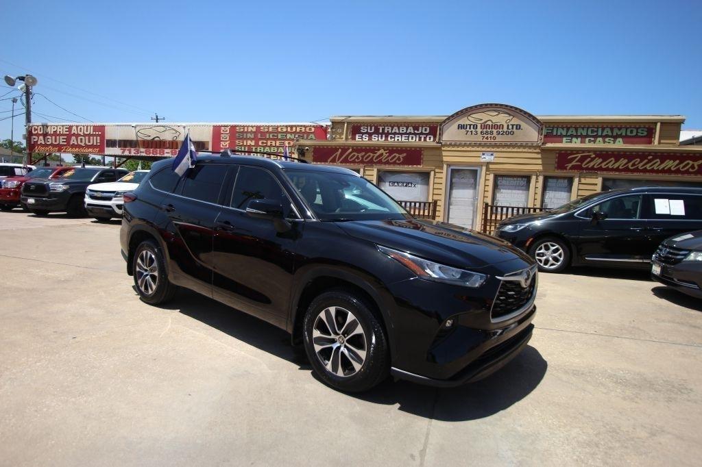 Toyota Highlander XLE AWD V6 2020
