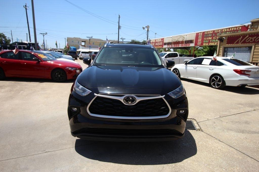Toyota Highlander XLE AWD V6 2020
