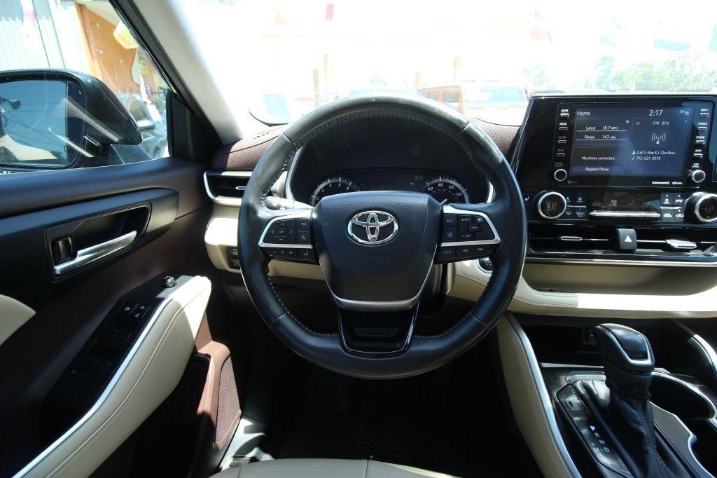 Toyota Highlander XLE AWD V6 2020