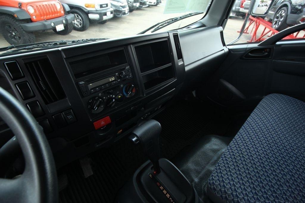 Isuzu Trucks NPR HD  2023