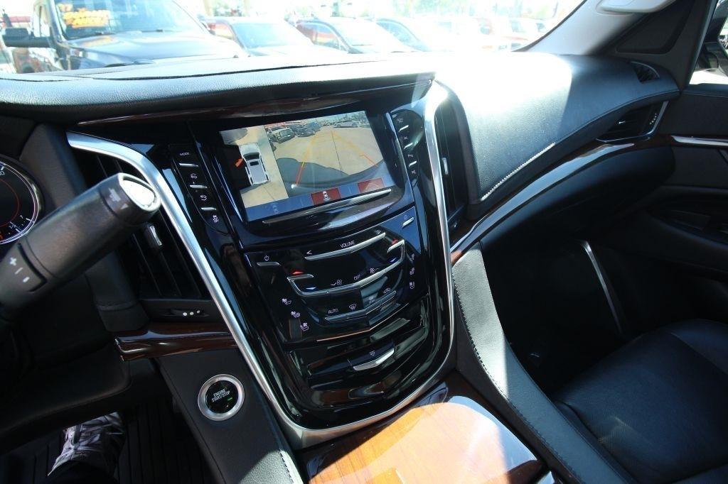 Cadillac Escalade Premium Luxury 2020