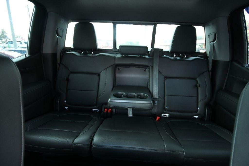 Chevrolet Silverado 1500 LTZ Crew Cab 2WD 2020