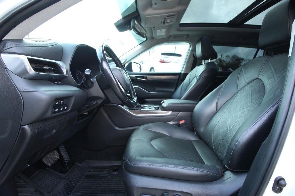 Toyota Highlander Platinum AWD V6 2020