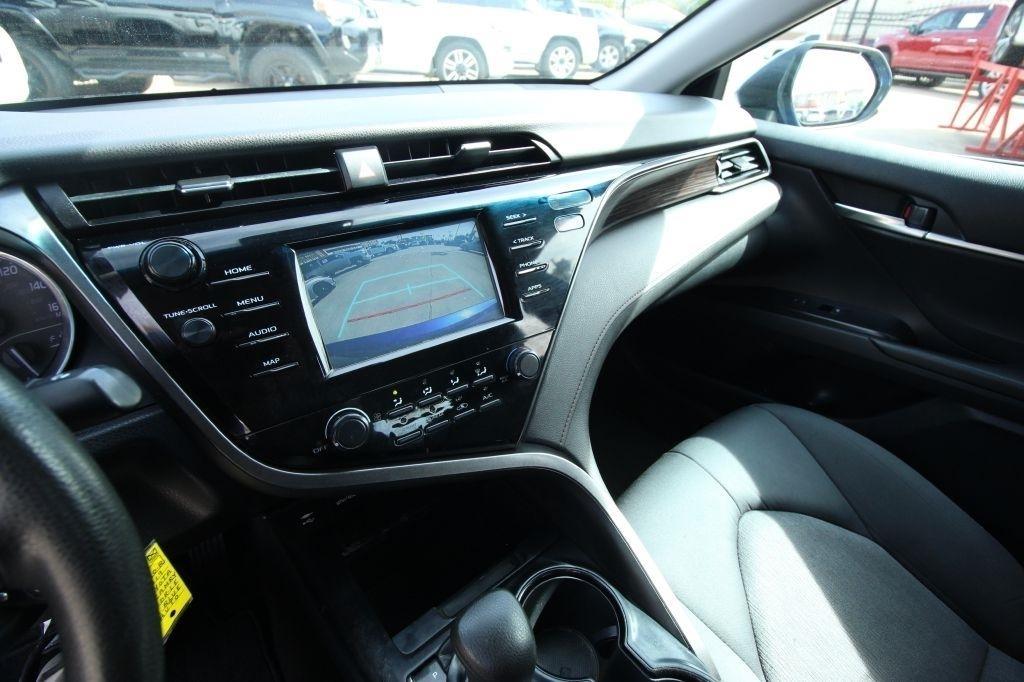 Toyota Camry L 2019