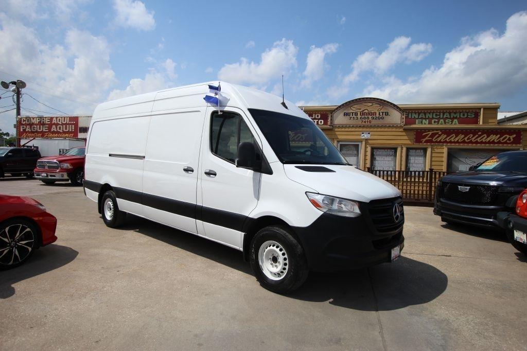 Mercedes-Benz Sprinter 2500 170-in. WB 2020