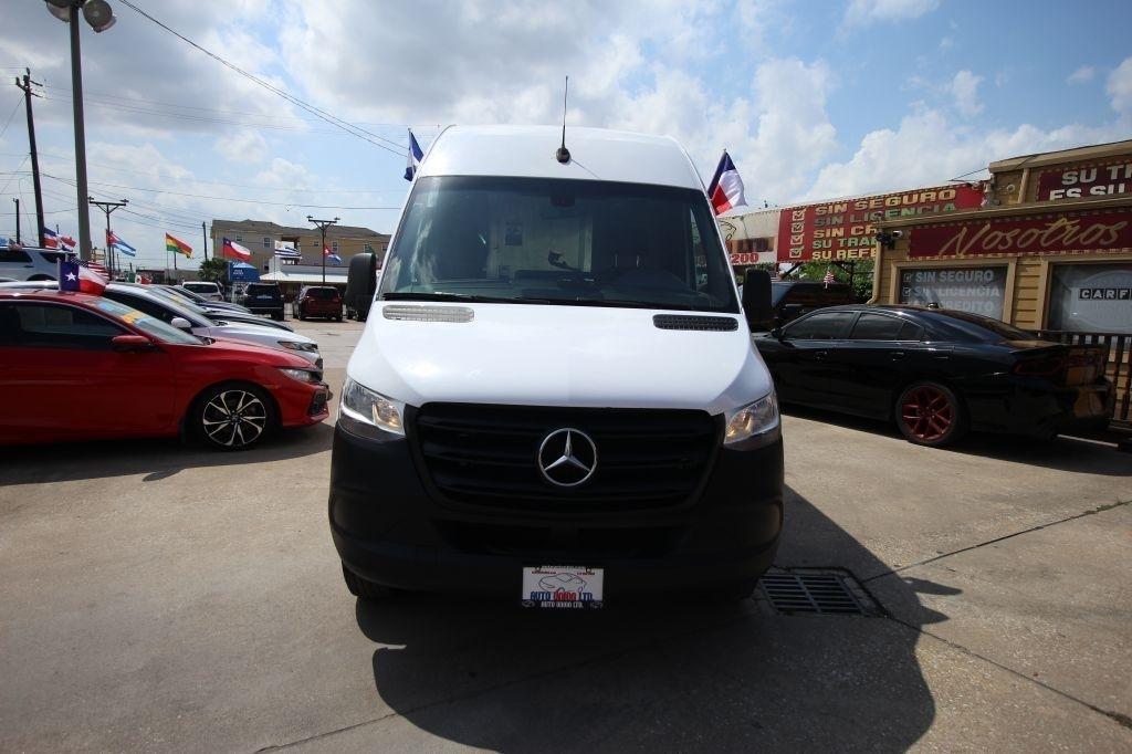 Mercedes-Benz Sprinter 2500 170-in. WB 2020