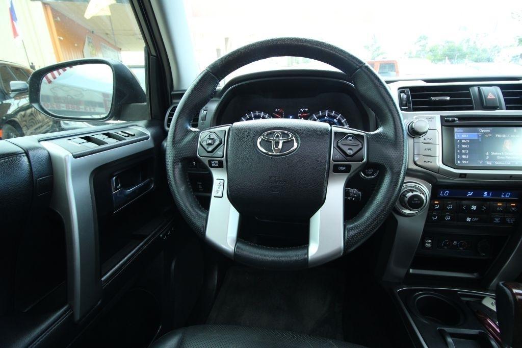 Toyota 4Runner SR5 2WD 2016