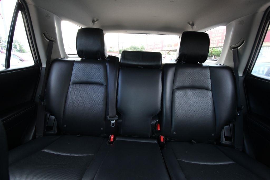 Toyota 4Runner SR5 2WD 2016