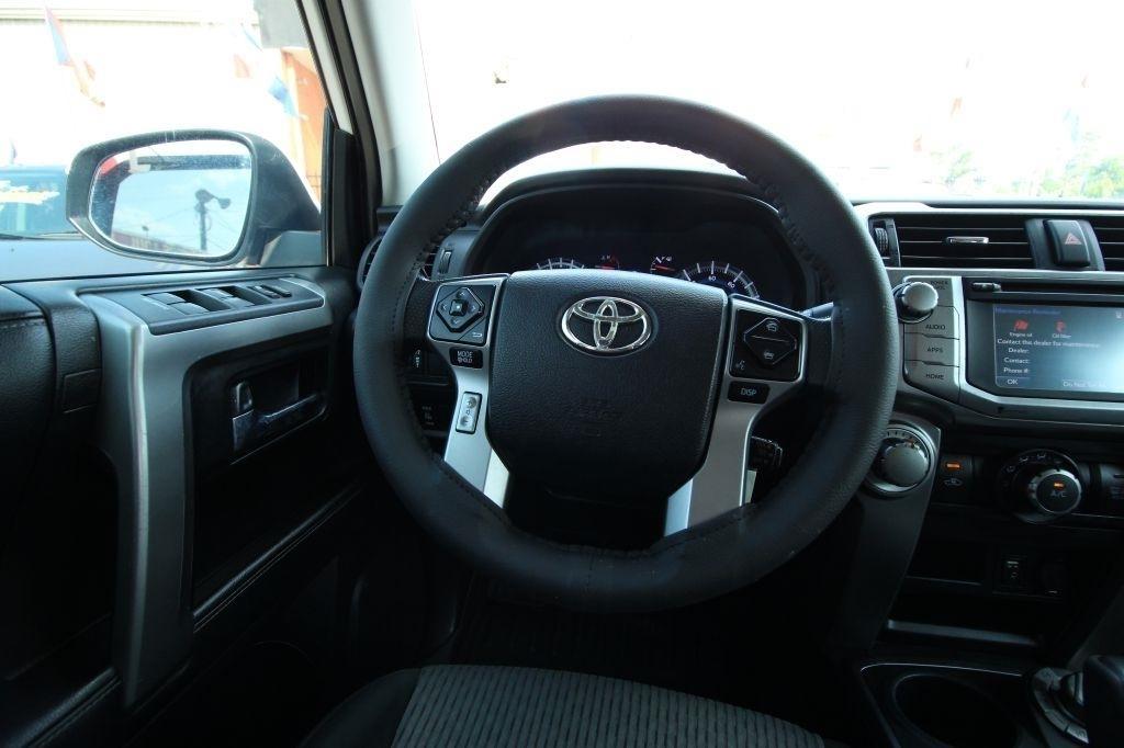 Toyota 4Runner SR5 4WD 2019