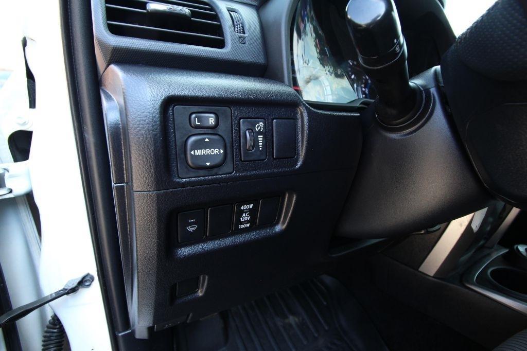 Toyota 4Runner SR5 4WD 2019