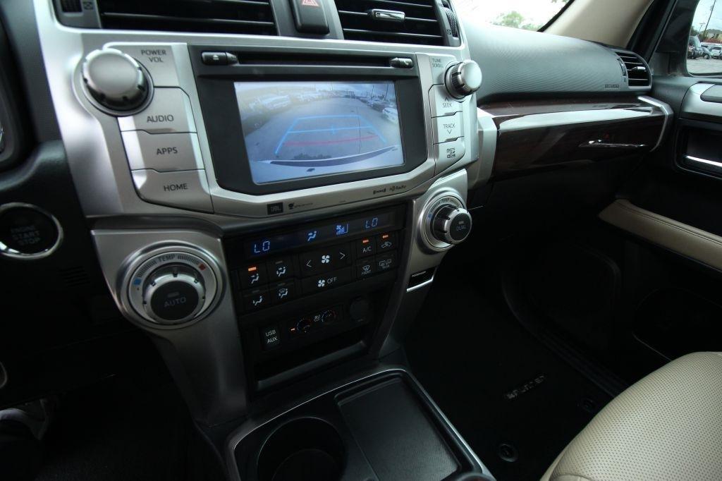 Toyota 4Runner SR5 2WD 2019