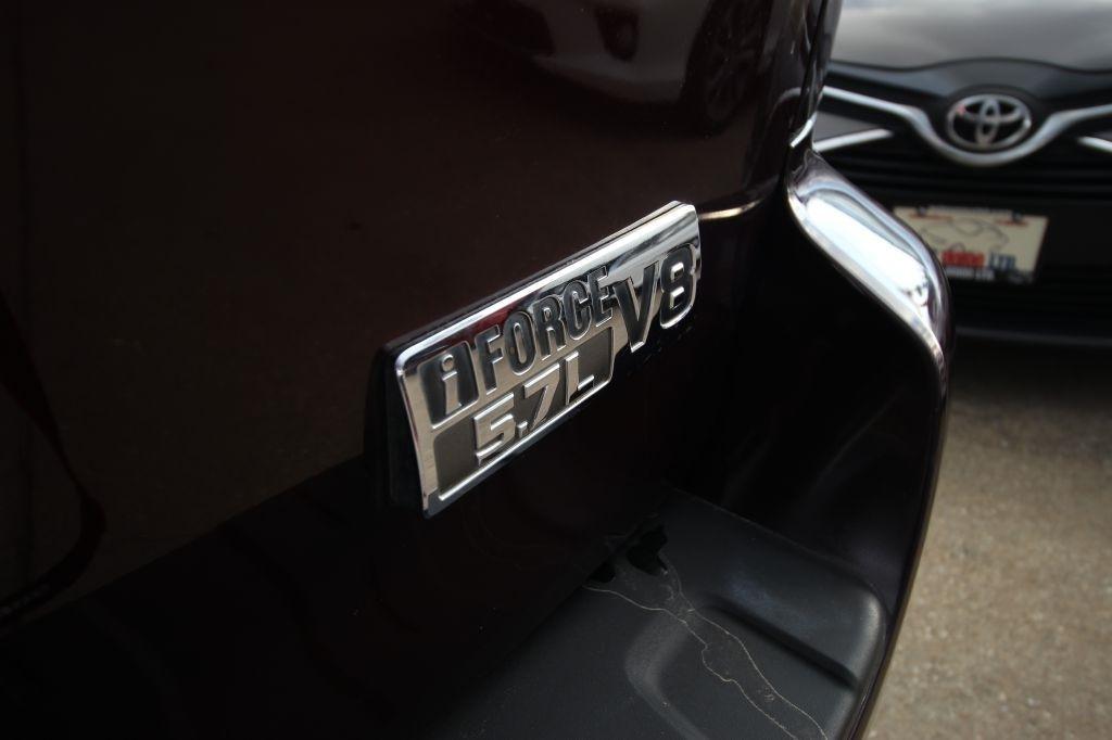 Toyota Sequoia Plantium 2WD 2015