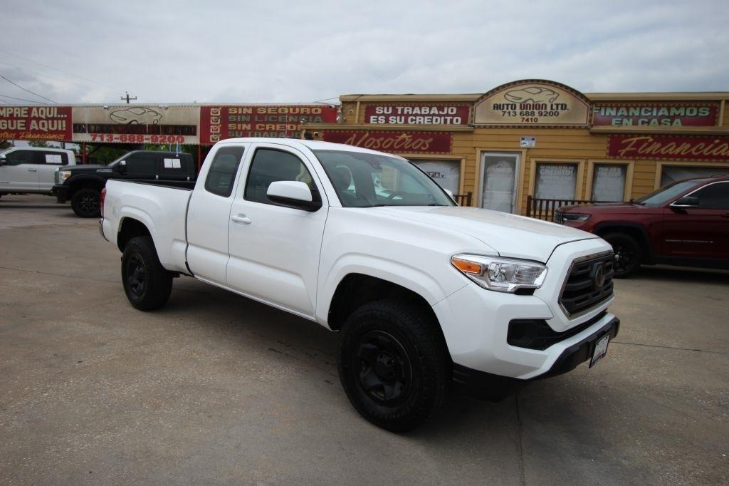 Toyota Tacoma SR5 Access Cab I4 6AT 4WD 2018