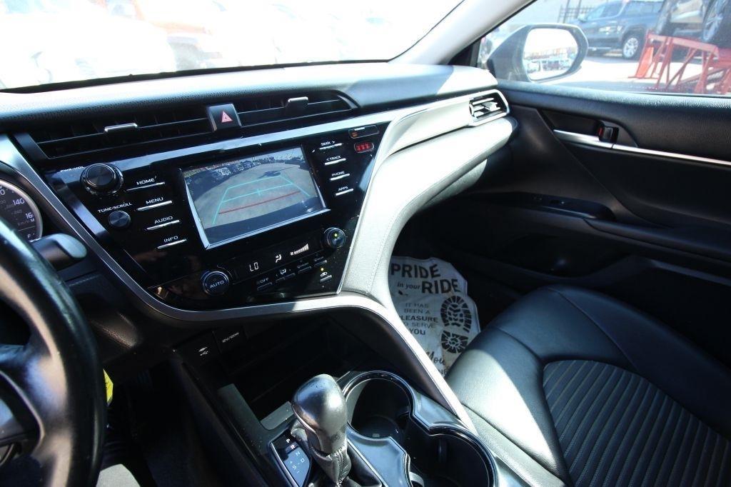 Toyota Camry L 2018