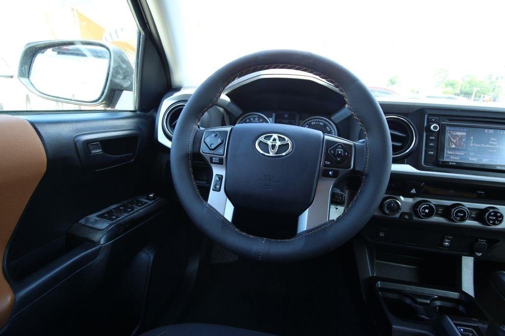 Toyota Tacoma SR5 Double Cab Long Bed V6 6AT 4WD 2016