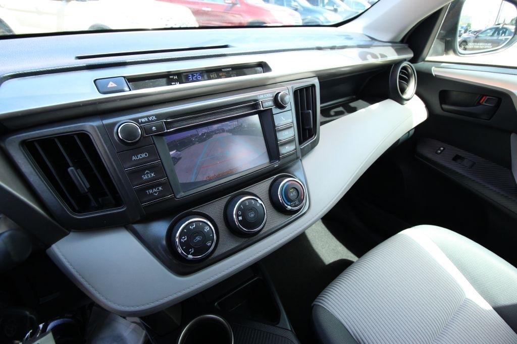 Toyota RAV4 LE FWD 2013