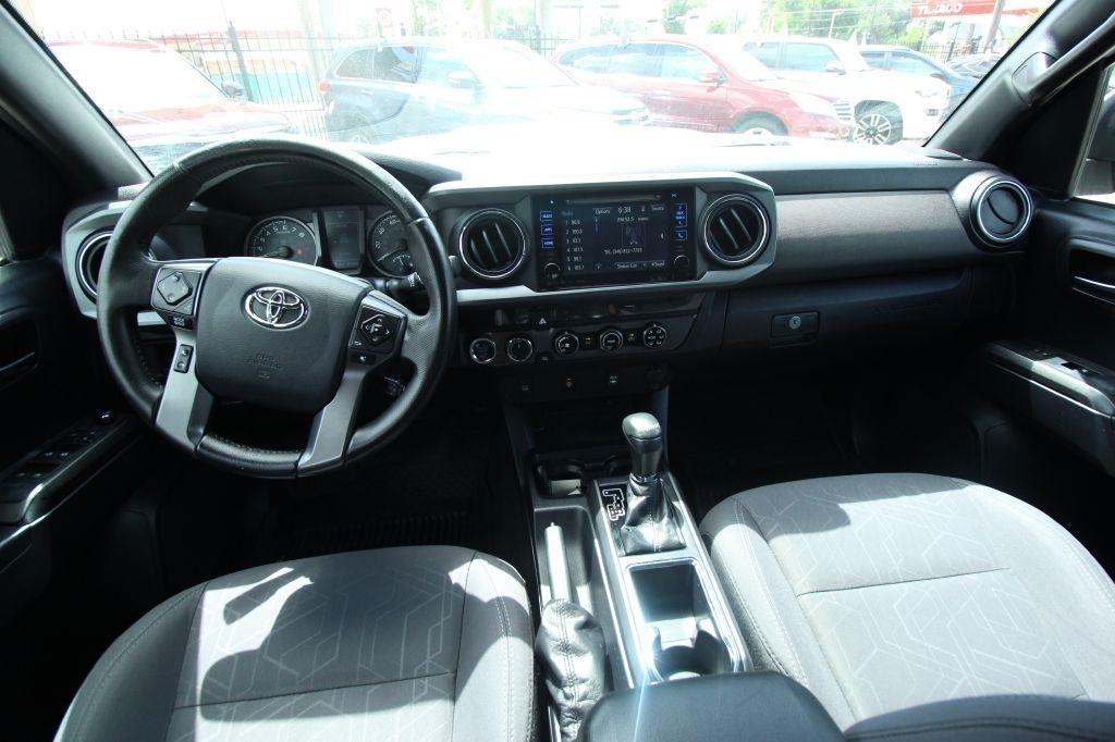 Toyota Tacoma SR5 Double Cab Long Bed V6 6AT 4WD 2017