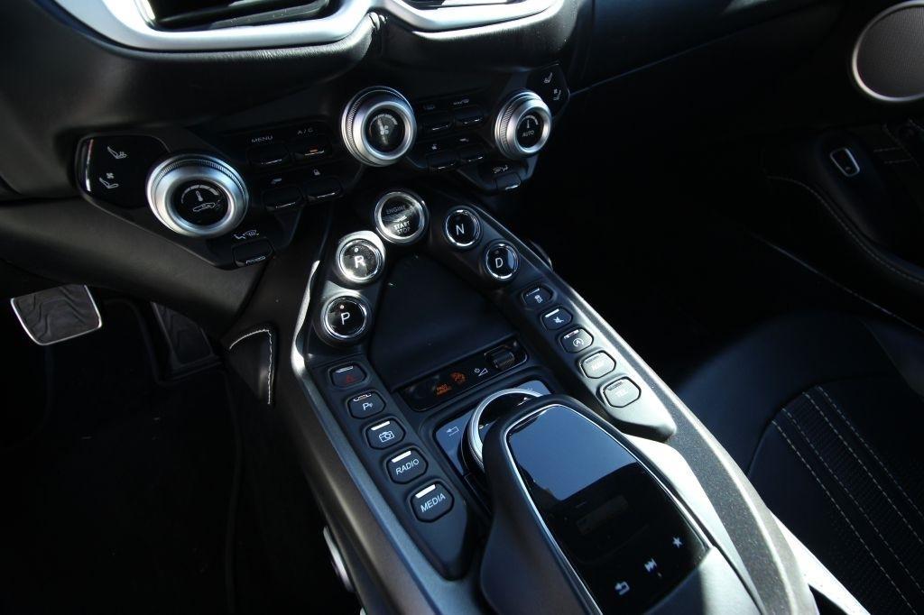 Aston Martin Vantage Roadster 2022