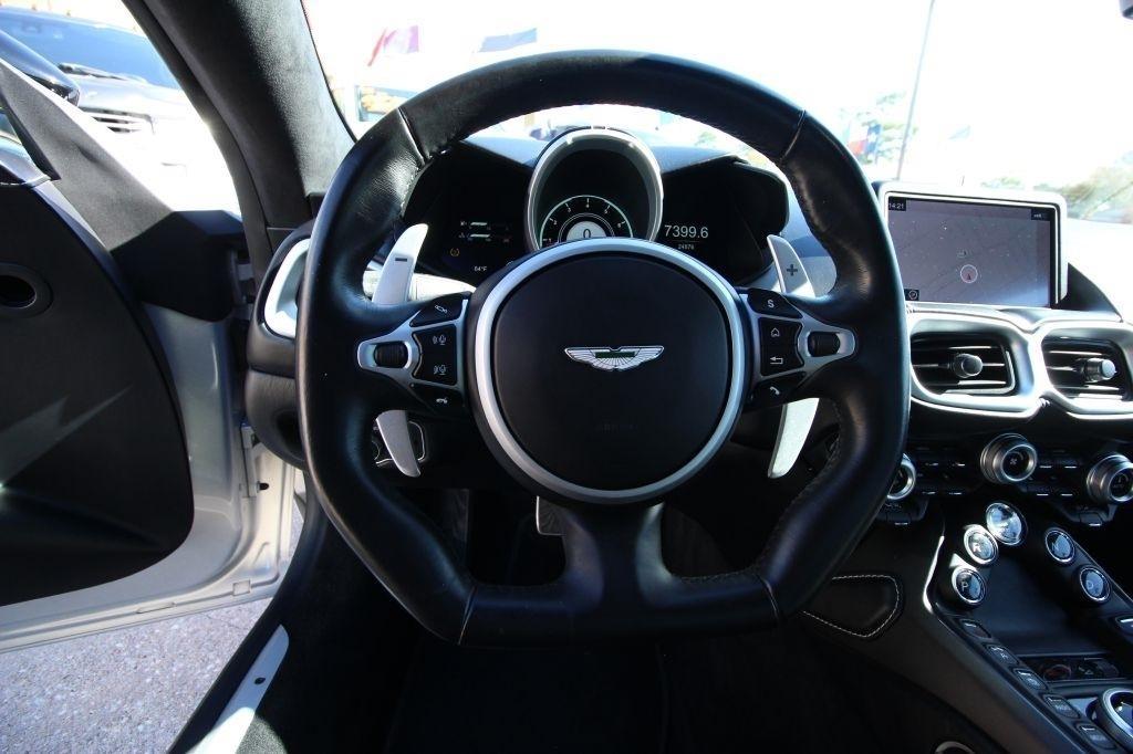 Aston Martin Vantage Roadster 2022