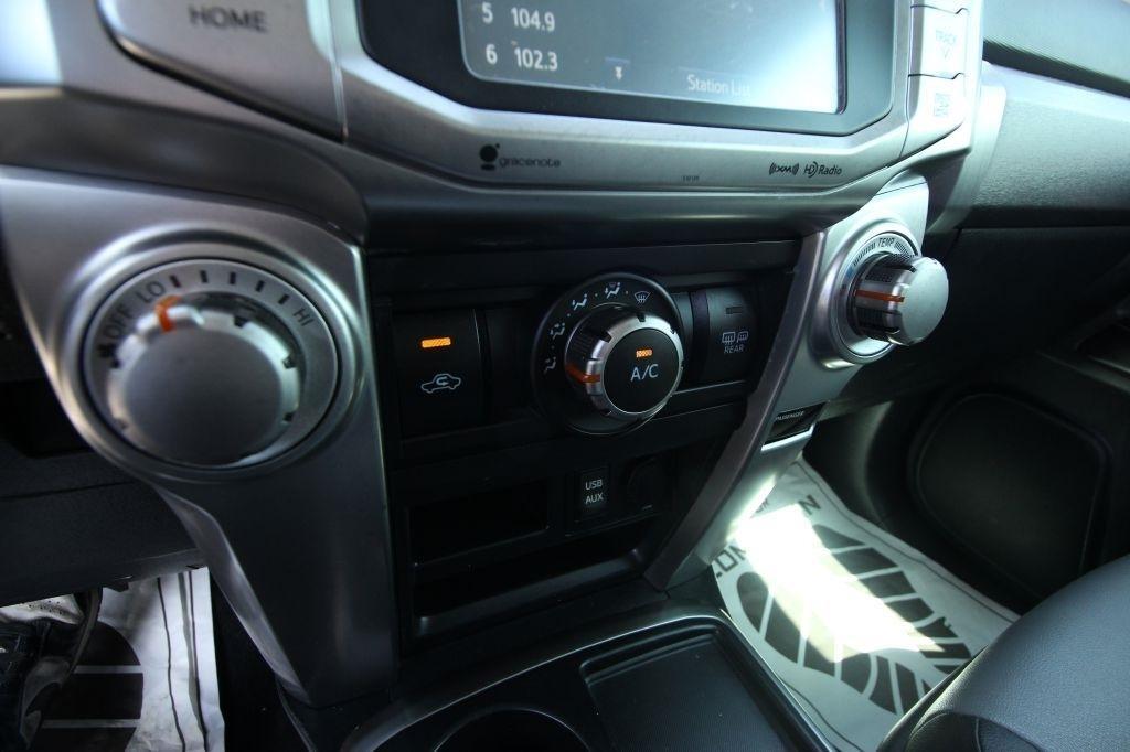 Toyota 4Runner SR5 2WD 2018