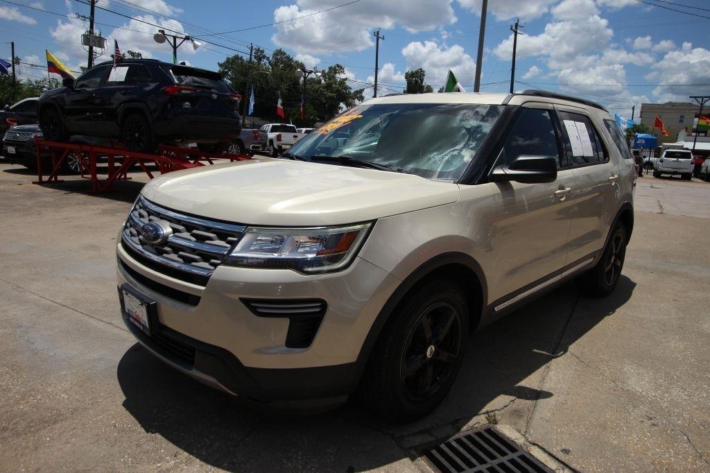 Ford Explorer XLT FWD 2018