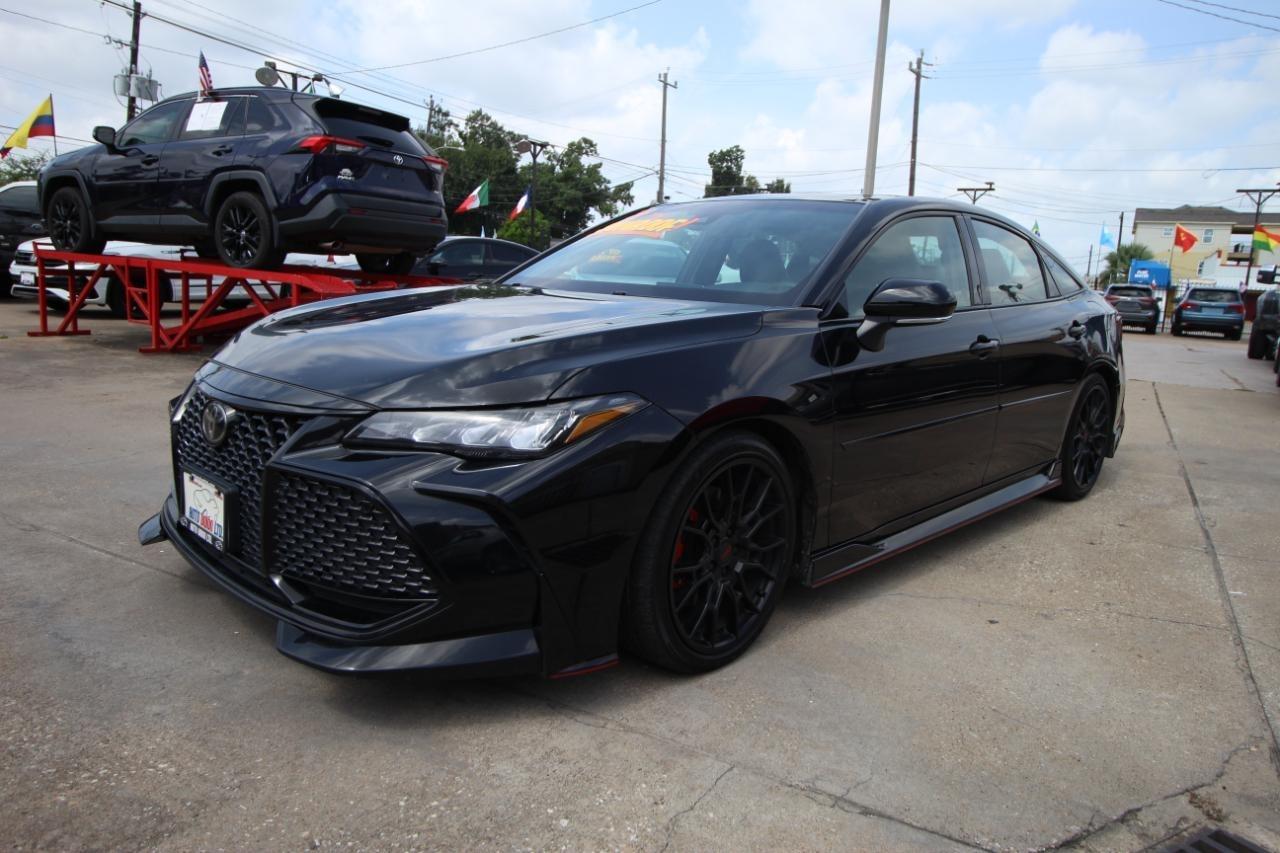 Toyota Avalon TRD 2021
