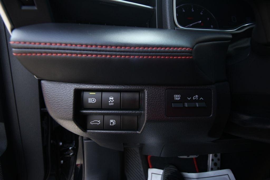 Toyota Avalon TRD 2021