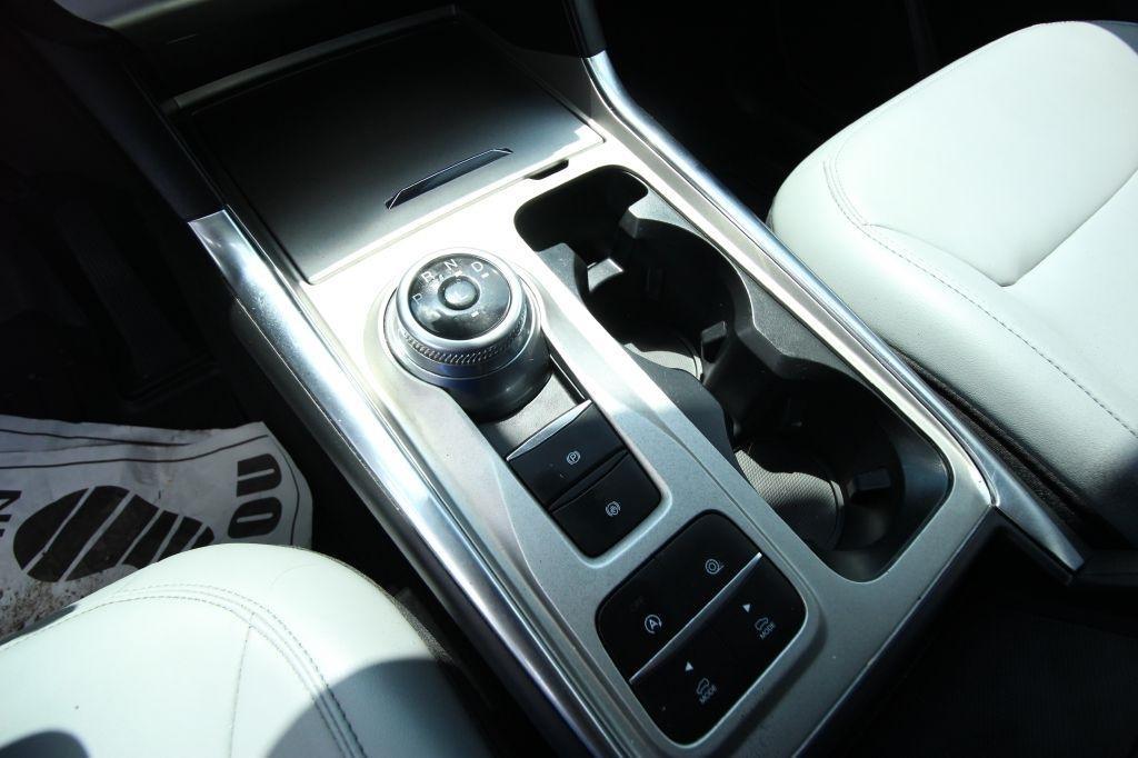 Ford Explorer XLT 2021
