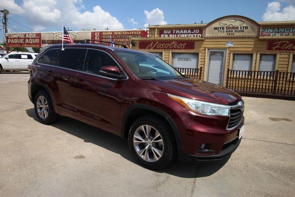 Toyota Highlander XLE FWD V6 2015