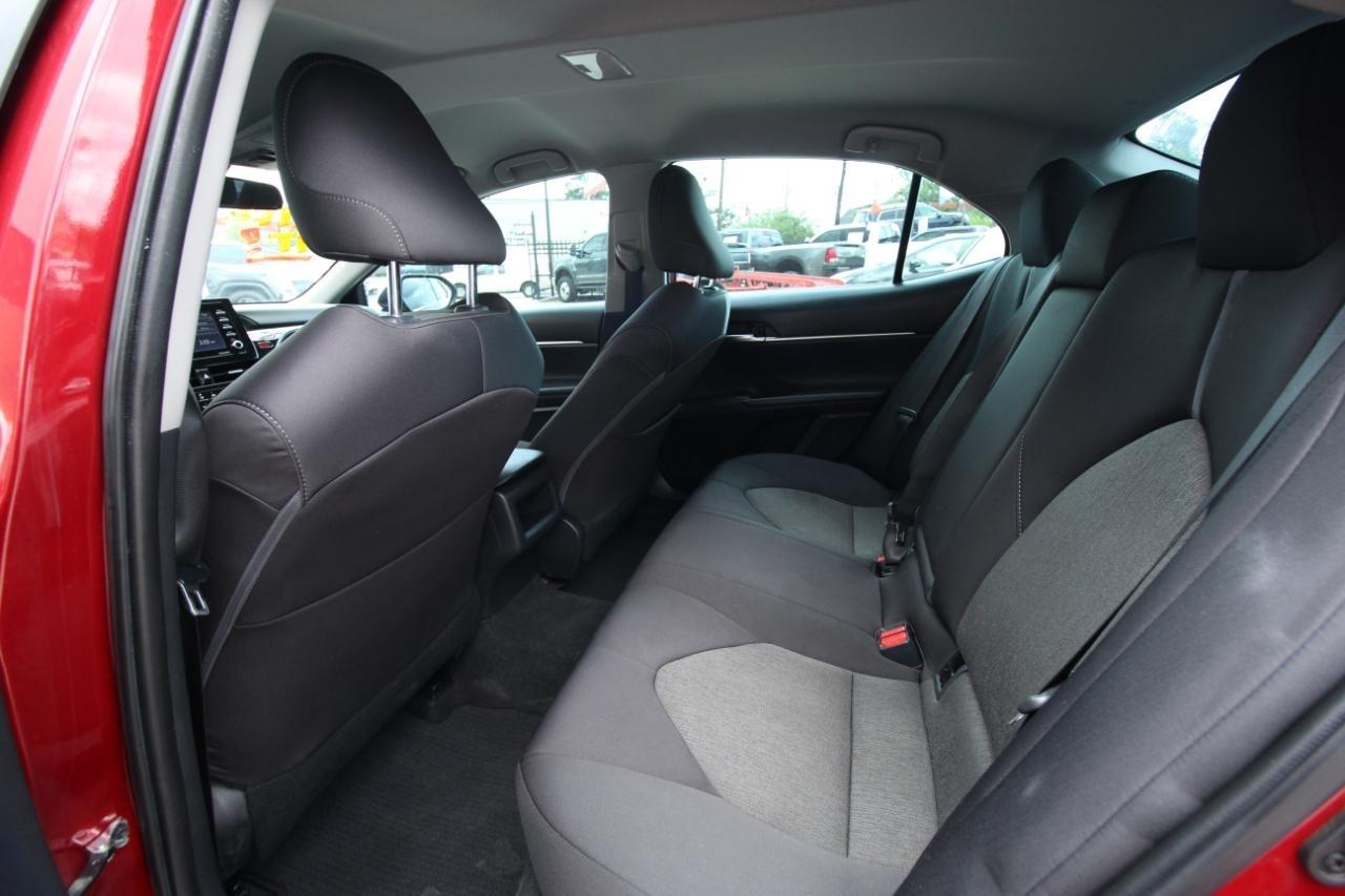 Toyota Camry LE 2021