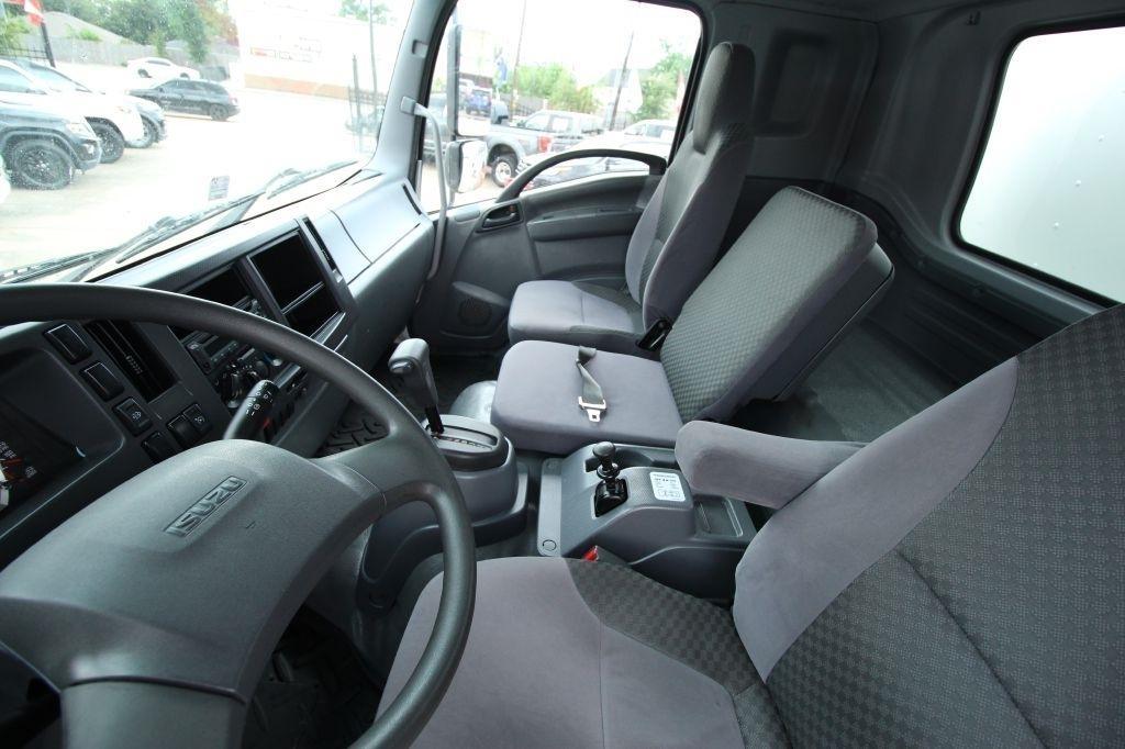Isuzu Trucks FTR  2019