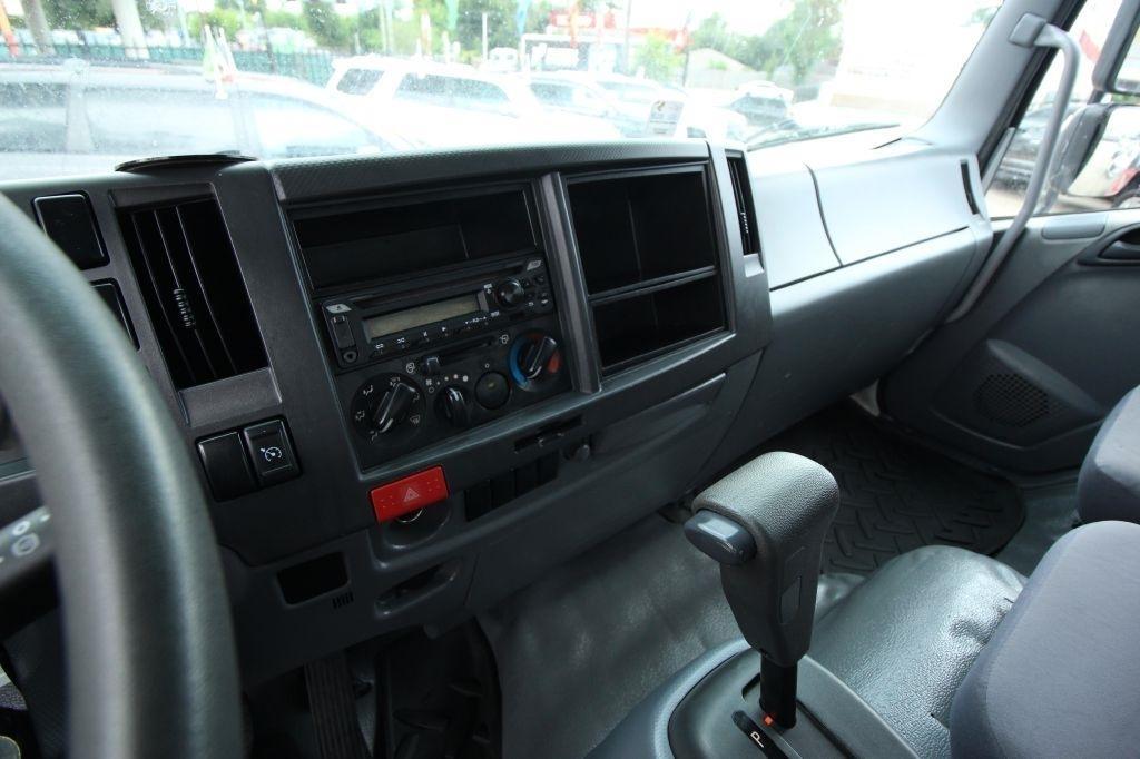 Isuzu Trucks FTR  2019