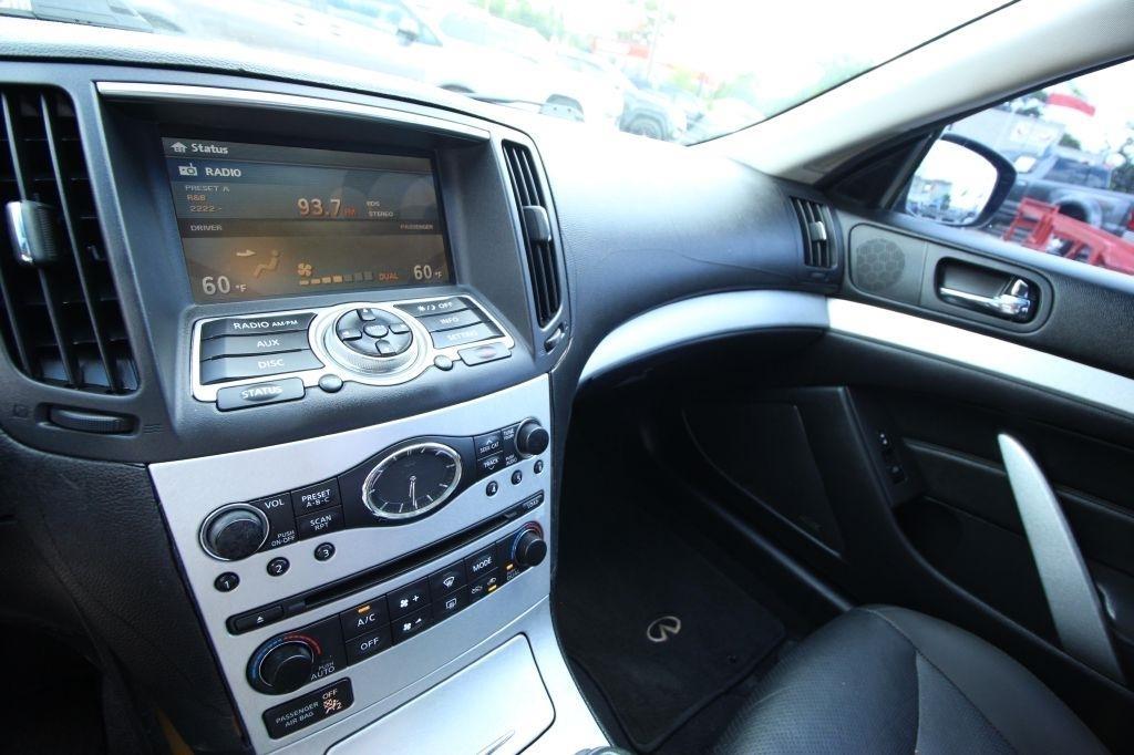 Infiniti G Coupe G37 Sport 6MT 2009
