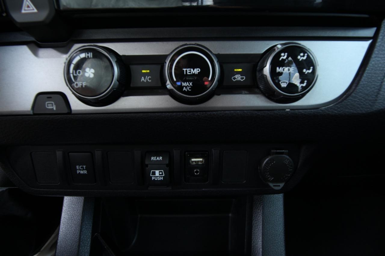 Toyota Tacoma SR5 Double Cab Long Bed V6 6AT 2WD 2018