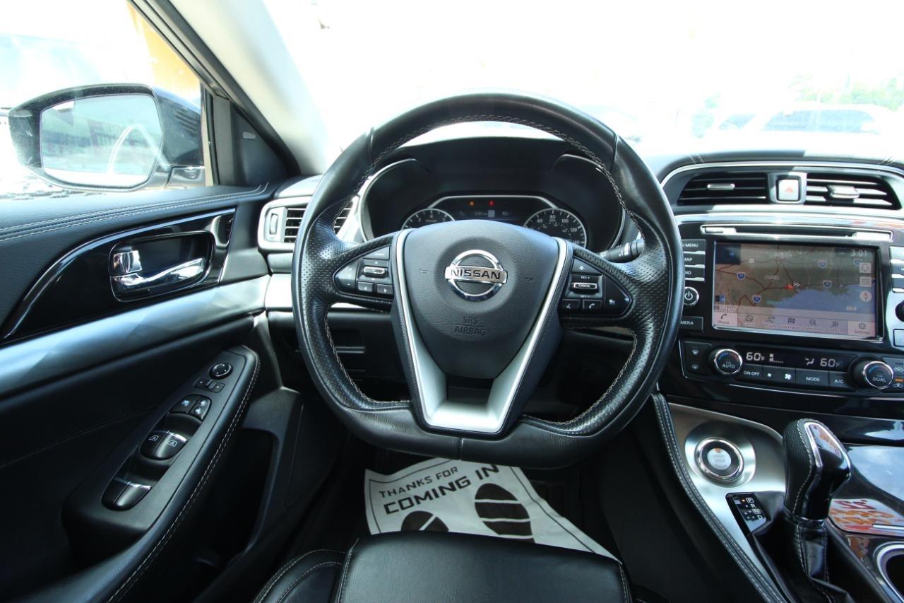 Nissan Maxima 3.5 SV 2022