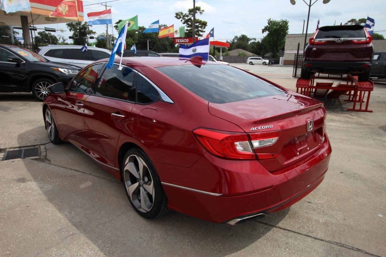 Honda Accord Touring 2.0T 10A 2018
