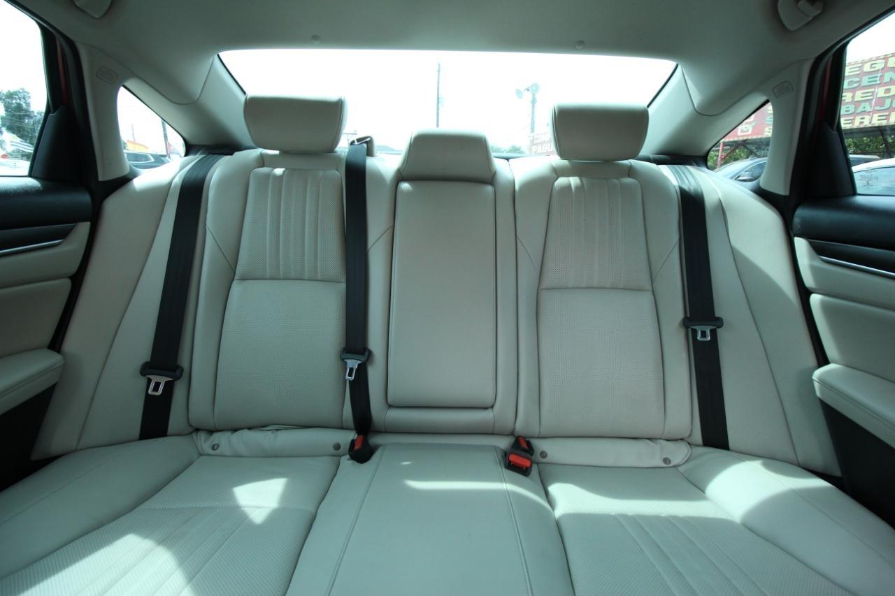 Honda Accord Touring 2.0T 10A 2018
