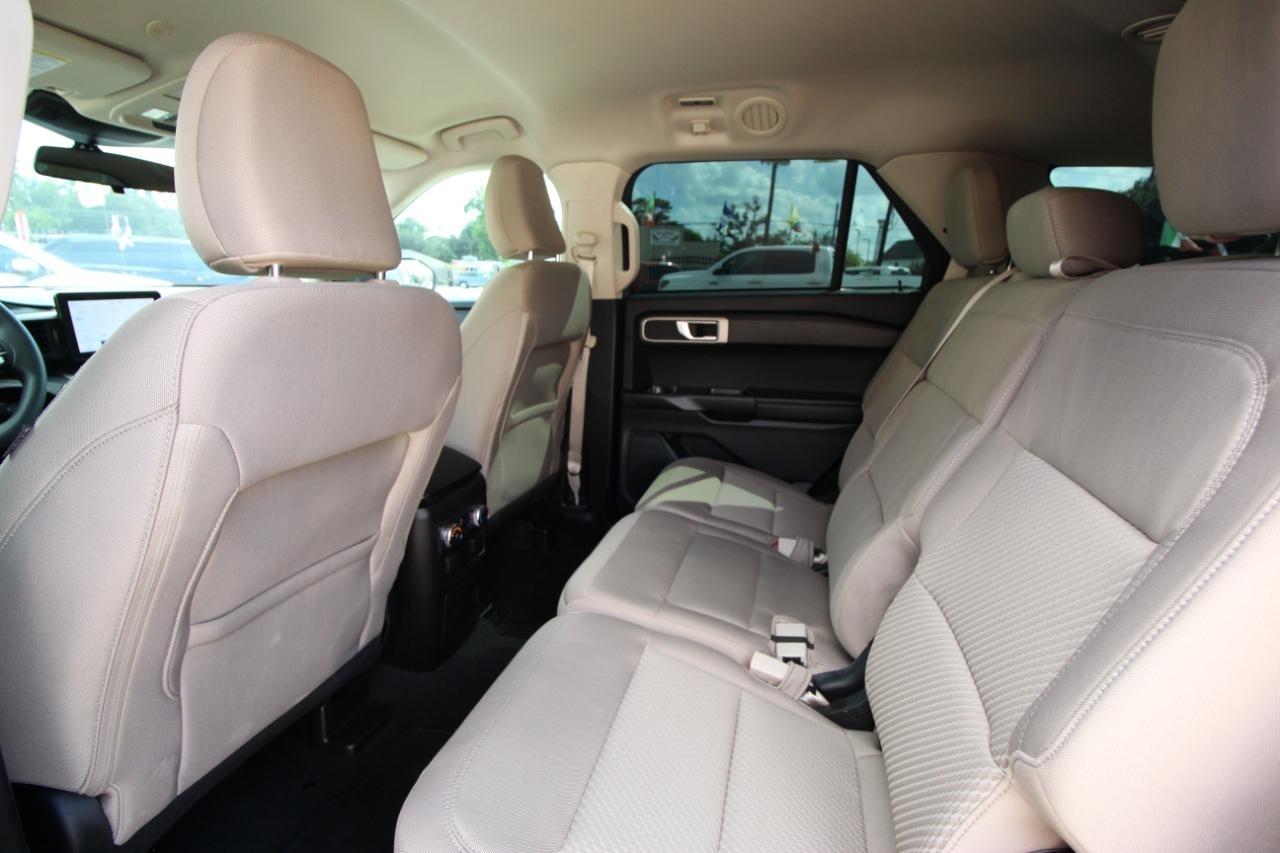 Ford Explorer Base 2021