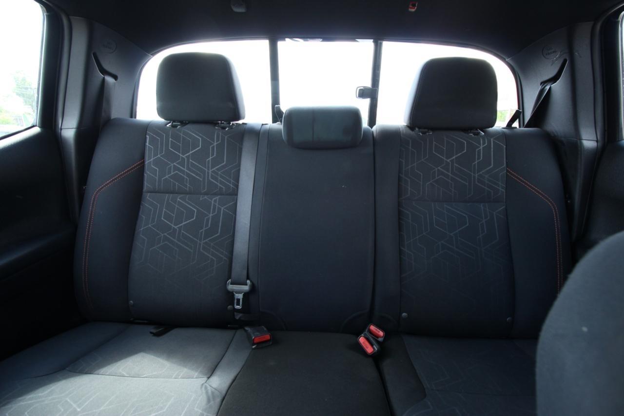 Toyota Tacoma SR5 Double Cab Long Bed V6 6AT 2WD 2016