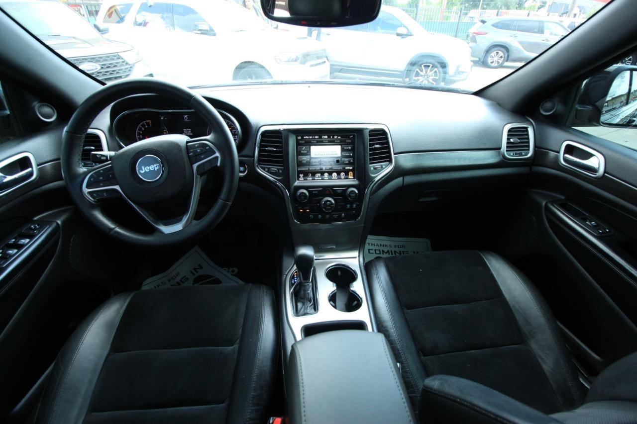 Jeep Grand Cherokee Laredo 2WD 2018