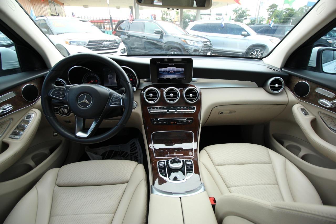 Mercedes-Benz GLC-Class GLC300 2018